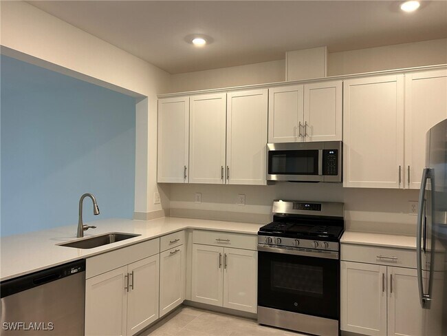 property at 19532 Hinkley Dr