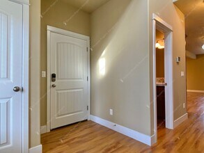 61402 Sunbrook Dr in Bend, OR - Building Photo - Building Photo