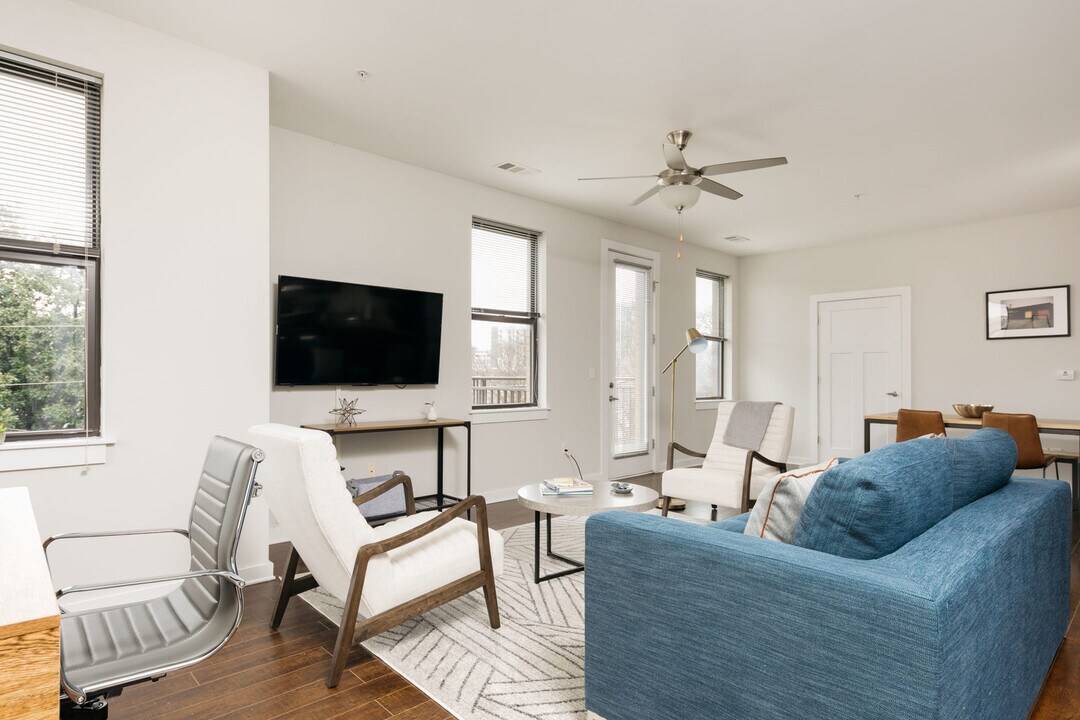 1016 18th Ave S in Nashville, TN - Building Photo