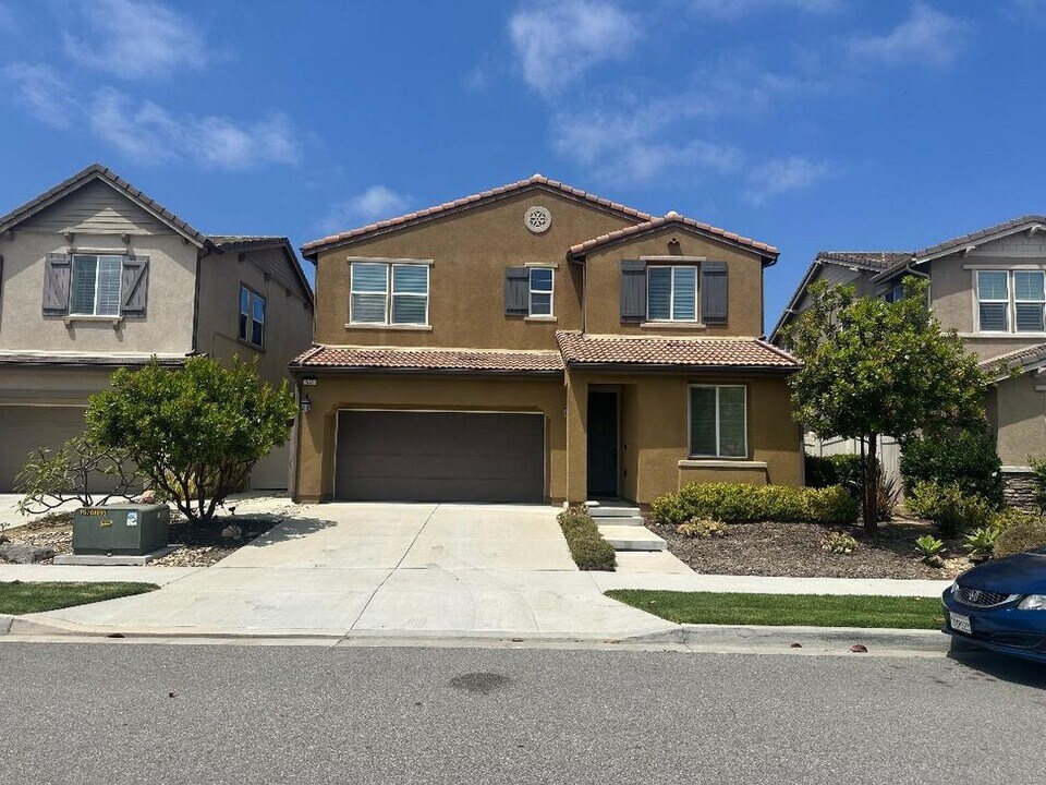 663 Owens River Dr in Oxnard, CA - Building Photo