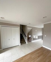 40018 Stimpson Dr in Sterling Heights, MI - Building Photo - Building Photo