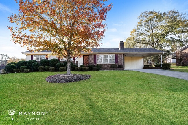 property at 301 Pineridge Dr