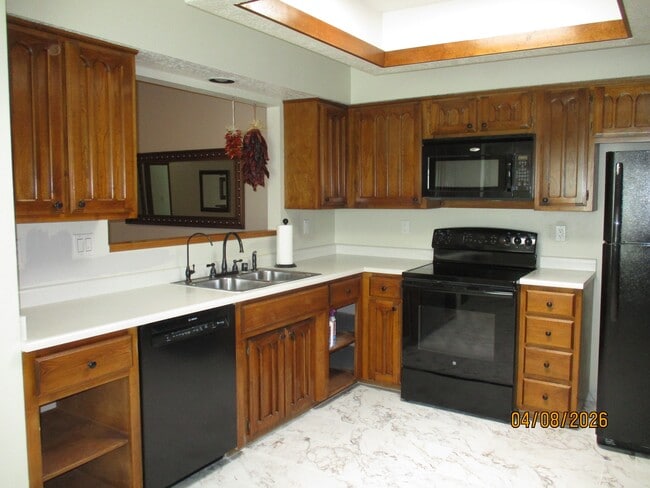 10409 Camino Del Oso NE in Albuquerque, NM - Building Photo - Building Photo