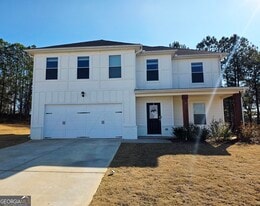 418 Sweetwood Ct in Lagrange, GA - Building Photo