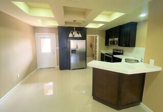 1204 E Pineridge Ave in McAllen, TX - Building Photo - Building Photo