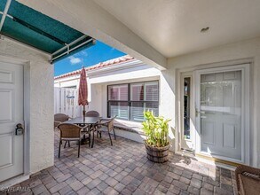 825 Reef Point Cir in Naples, FL - Building Photo - Building Photo