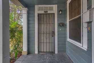 458 Burton Ave in Montgomery, AL - Foto de edificio - Building Photo