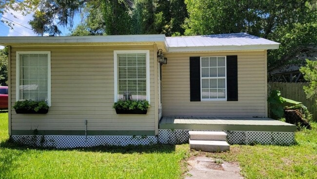 property at 18499 Shady Side Dr