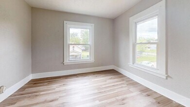 434 E Oxford St in Alliance, OH - Building Photo - Building Photo