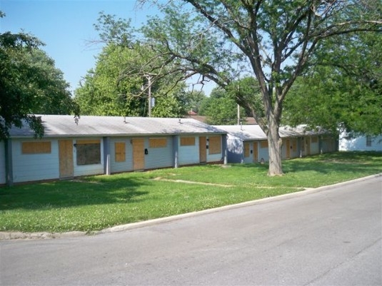 401 Cherry St in Quincy, IL - Building Photo