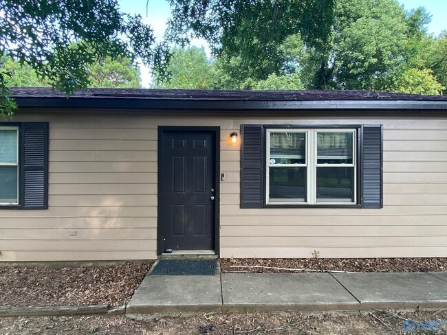 6214 Belgrade Dr NW in Huntsville, AL - Building Photo - Building Photo