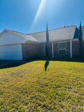 8403 Battleoak Dr in Houston, TX - Building Photo - Building Photo