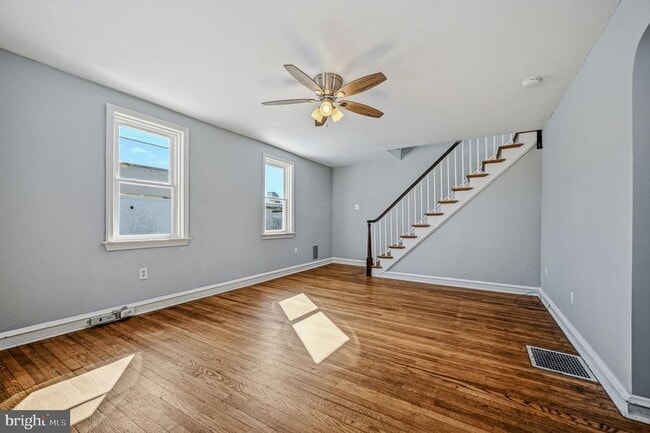 property at 816 Washington St