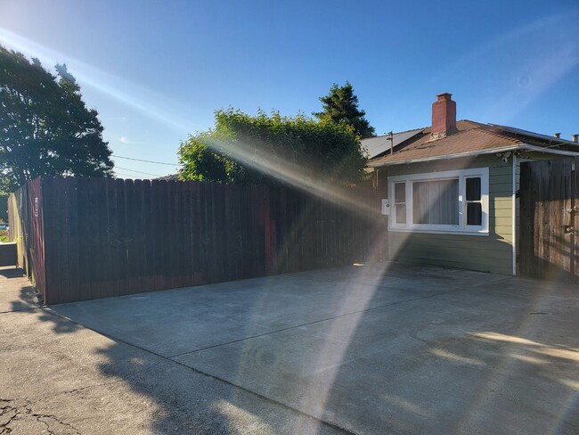 property at 814 Marin Rd