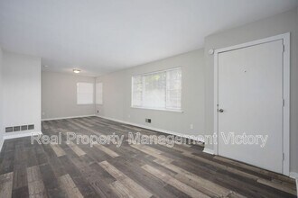 1216 Huffman Rd in Center Point, AL - Building Photo - Building Photo