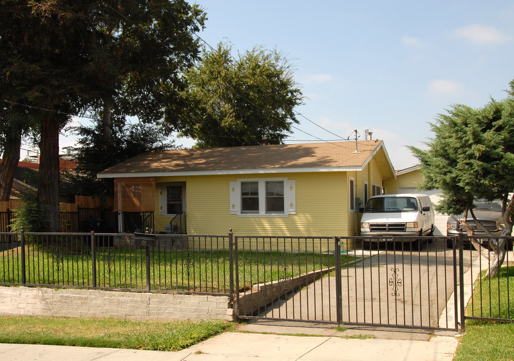 3043 Isabel Ave in Rosemead, CA - Building Photo