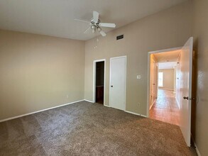 2310 Fuzz Fairway in Austin, TX - Building Photo - Building Photo