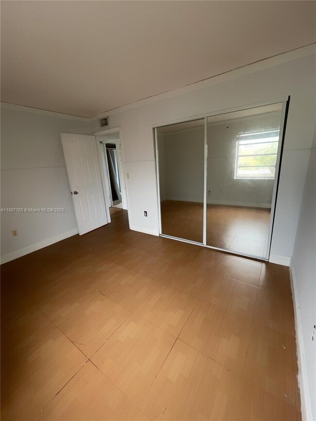 9301 SW 4th St in Miami, FL - Building Photo - Building Photo