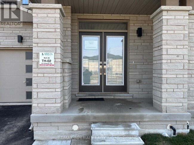 1176 Tanbark Ave in Oakville, ON - Building Photo - Building Photo