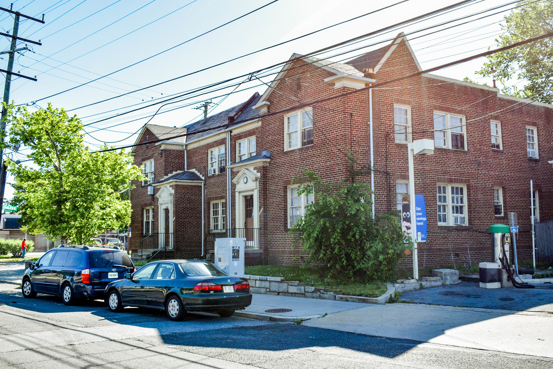 1537 Kenilworth Ave NE in Washington, DC - Building Photo