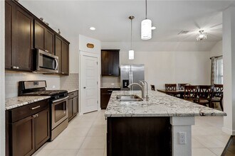 17121 Lathrop Ave in Pflugerville, TX - Building Photo - Building Photo