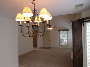 1011 Wyndham Ln in Helena, AL - Building Photo - Building Photo