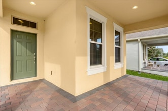 9537 Waterway Passage Dr in Winter Garden, FL - Building Photo - Building Photo
