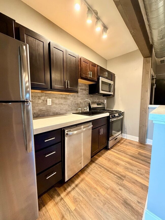 227 N Negley Ave in Pittsburgh, PA - Building Photo - Building Photo