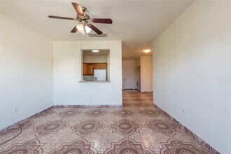 411 29th St in Galveston, TX - Building Photo - Building Photo