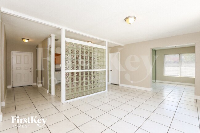 6487 SW 26th St, Unit 1226 in Miramar, FL - Building Photo - Building Photo