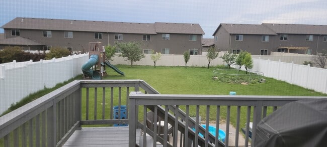 8105 W Stoney Creek St in Sioux Falls, SD - Building Photo - Building Photo