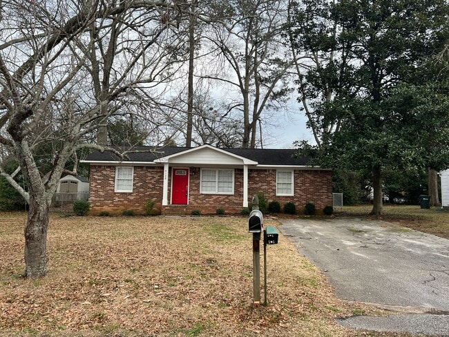 property at 4128 Dearing St SE