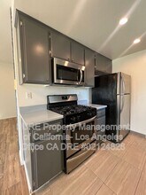 11905 Avon Way in Los Angeles, CA - Building Photo - Building Photo