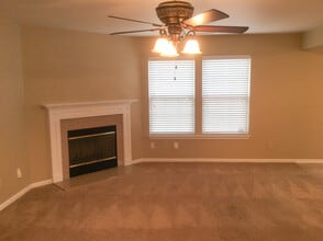 1113 Swearngan Ridge Ct in Charlotte, NC - Building Photo - Building Photo