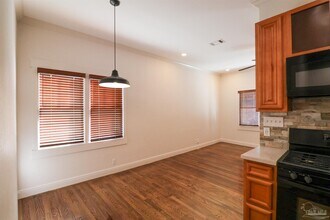 422 N Davis Hwy in Pensacola, FL - Building Photo - Building Photo