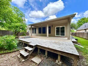 13012 Kenswick Dr in Austin, TX - Building Photo - Building Photo