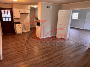 3035 Greenbriar Cove W in Horn Lake, MS - Building Photo - Building Photo