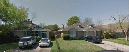 11023 Crinkleawn Dr in Houston, TX - Building Photo - Building Photo