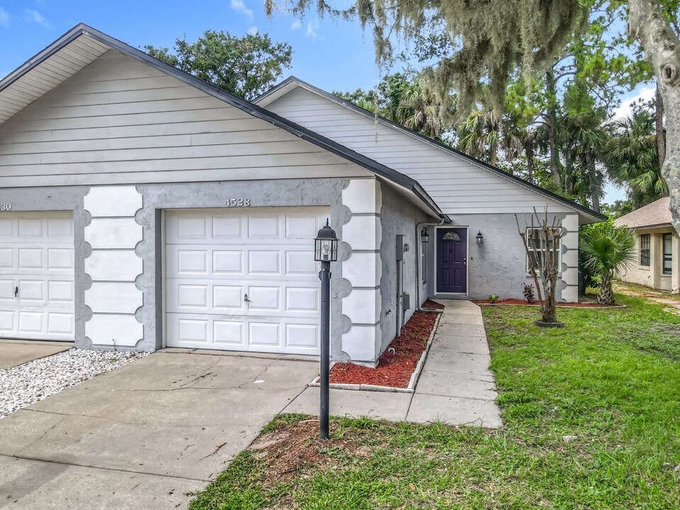4528 Nettle Creek Ct in Port Orange, FL - Building Photo