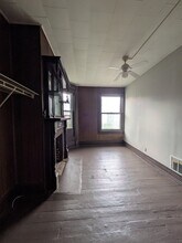 878 Prospect Ave, Unit Front Lower in Buffalo, NY - Building Photo - Building Photo