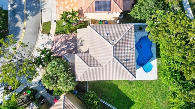 4801 SW 158th Ave in Miramar, FL - Building Photo - Building Photo