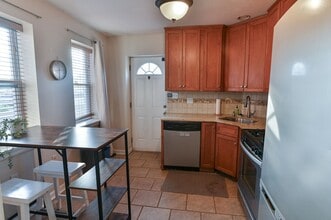 113 Vine St in Harrisburg, PA - Building Photo - Building Photo