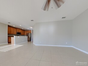 310 Ardmore St in Davenport, FL - Building Photo - Building Photo