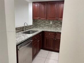2961 SW 87th Ave in Davie, FL - Building Photo - Building Photo