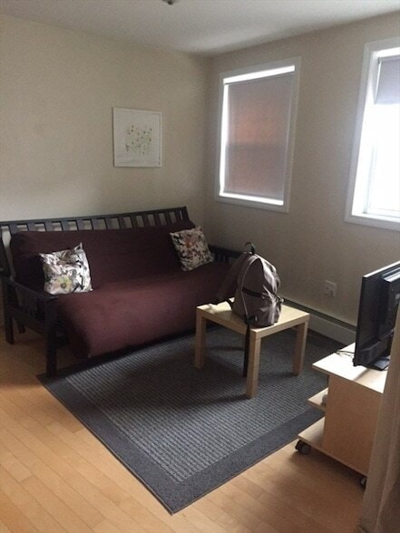 1800 Massachusetts Ave, Unit 8 in Cambridge, MA - Foto de edificio - Building Photo