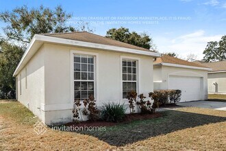 236 Idlewild Ave in Eustis, FL - Foto de edificio - Building Photo