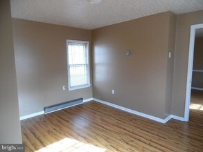 203 Cloud St-Unit -3 in Front Royal, VA - Building Photo - Building Photo