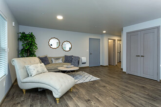 North Creek Landing Apartments in Bothell, WA - Foto de edificio - Interior Photo