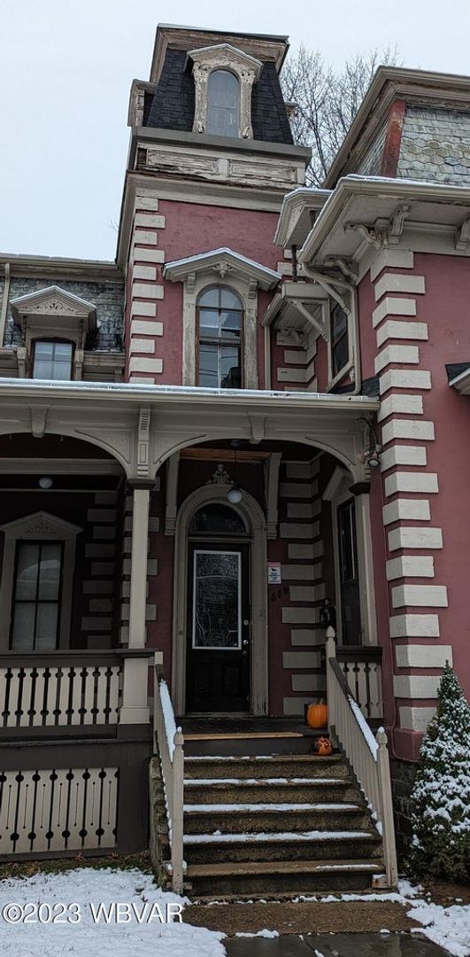 property at 334 Campbell St