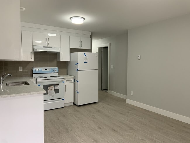 property at 10034-1172A 172a St